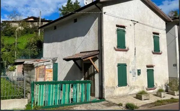 Appartamento via Porrettana 1820, Montese