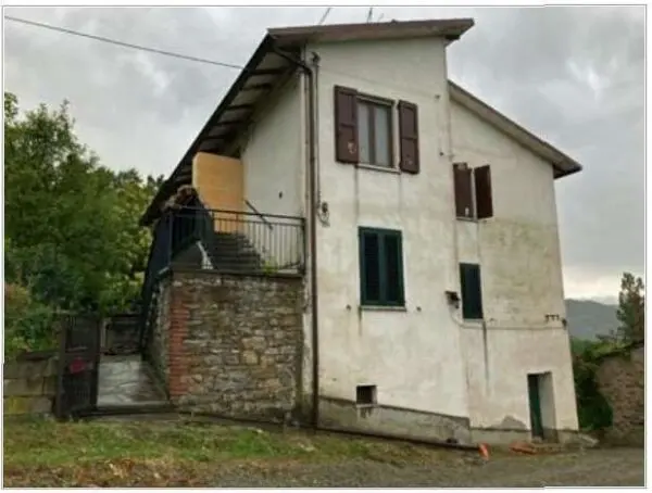 Stabile - Palazzo via Monchio N 3261/1, Prignano Sulla Secchia