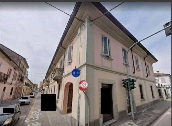 Stabile - Palazzo via Giuseppe Garibaldi 83, Casalpusterlengo