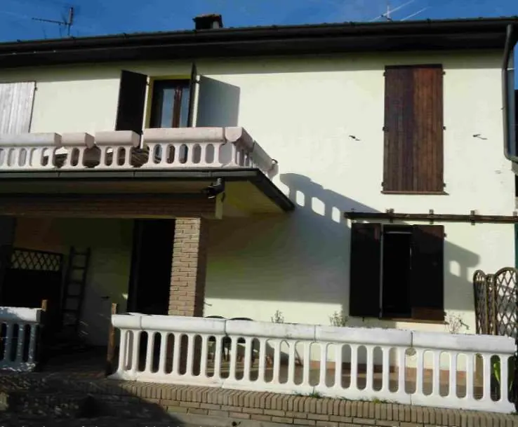 Immagine per Appartamento in asta a Castelnuovo Bocca d'Adda via Dante Alighieri 7