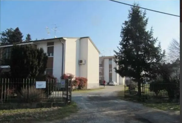 Appartamento via Monsignor Pandini 15/b, Mulazzano