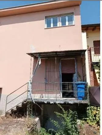 Capannone via Cesare Balbi 67, Ospedaletto Lodigiano
