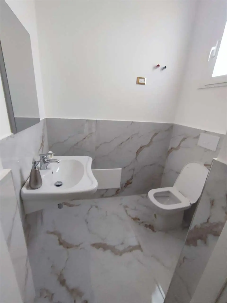 Immagine per Negozio in vendita a Palermo