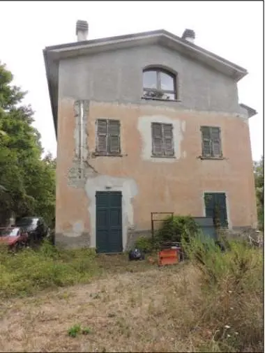 Casa Indipendente via Località Chiosa 3, Carro
