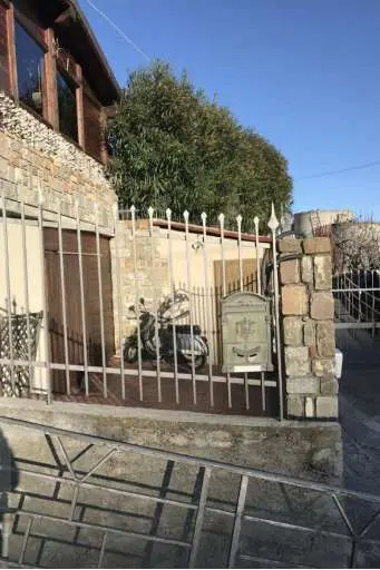 Villa via Franco Alfano 103, Sanremo