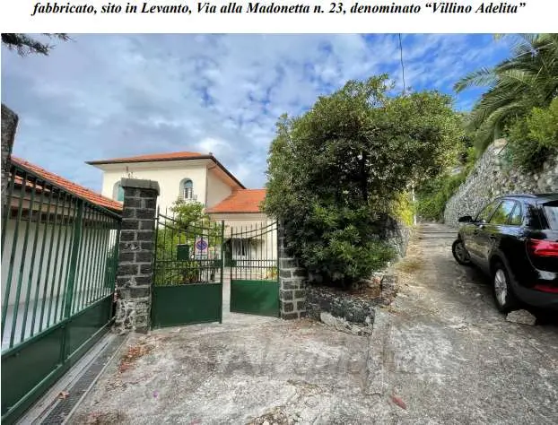 Immagine per Villa in asta a Levanto via Della Madonnetta 23