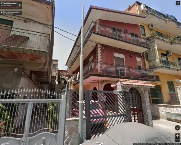 Appartamento via Del Rosmarino 11, Catania