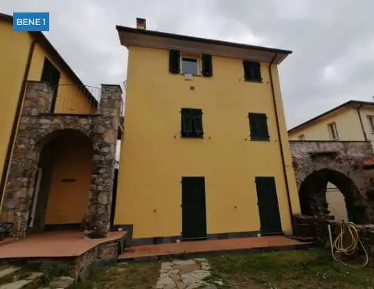 Appartamento via Laretta 1, La Spezia