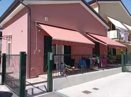 Appartamento via Cisa 171, Santo Stefano Di Magra