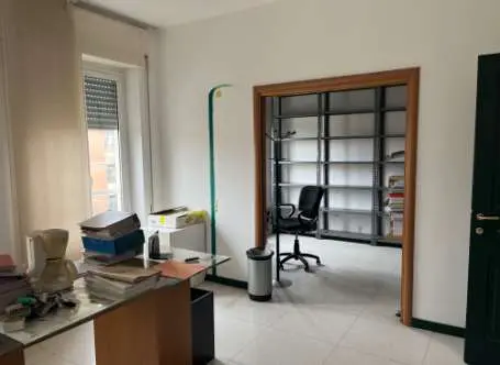 Ufficio viale Della Pace 40, Sarzana