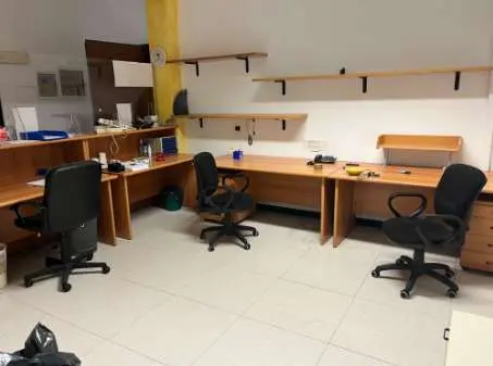 Ufficio viale Della Pace 40, Sarzana