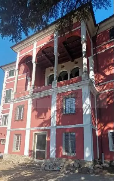 Albergo via Castagnarossa 15, Beverino