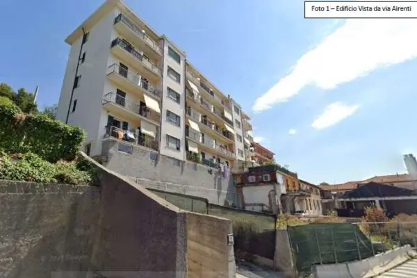 Garage via Airenti, Imperia