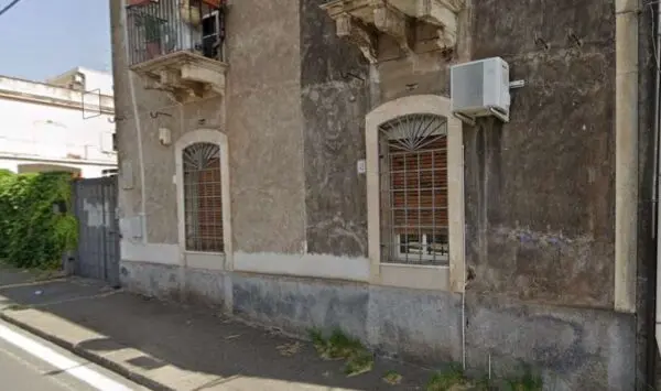 Appartamento via Vittorio Emanuele Da Bormida 39, Catania