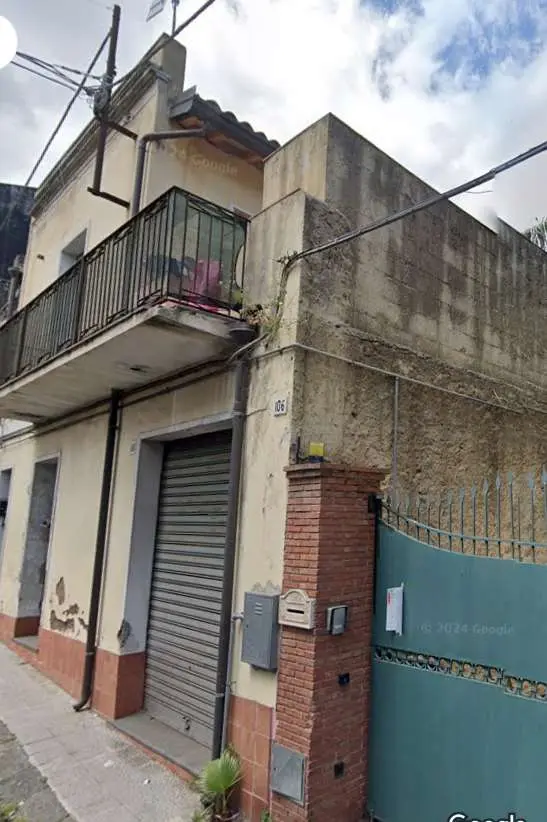 Immagine per Casa indipendente in asta a Aci Sant'Antonio via Roma 108/110