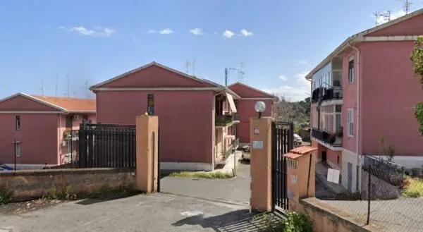 Appartamento via Carico 27, Acireale