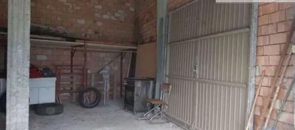 Garage strada Civezza, Imperia