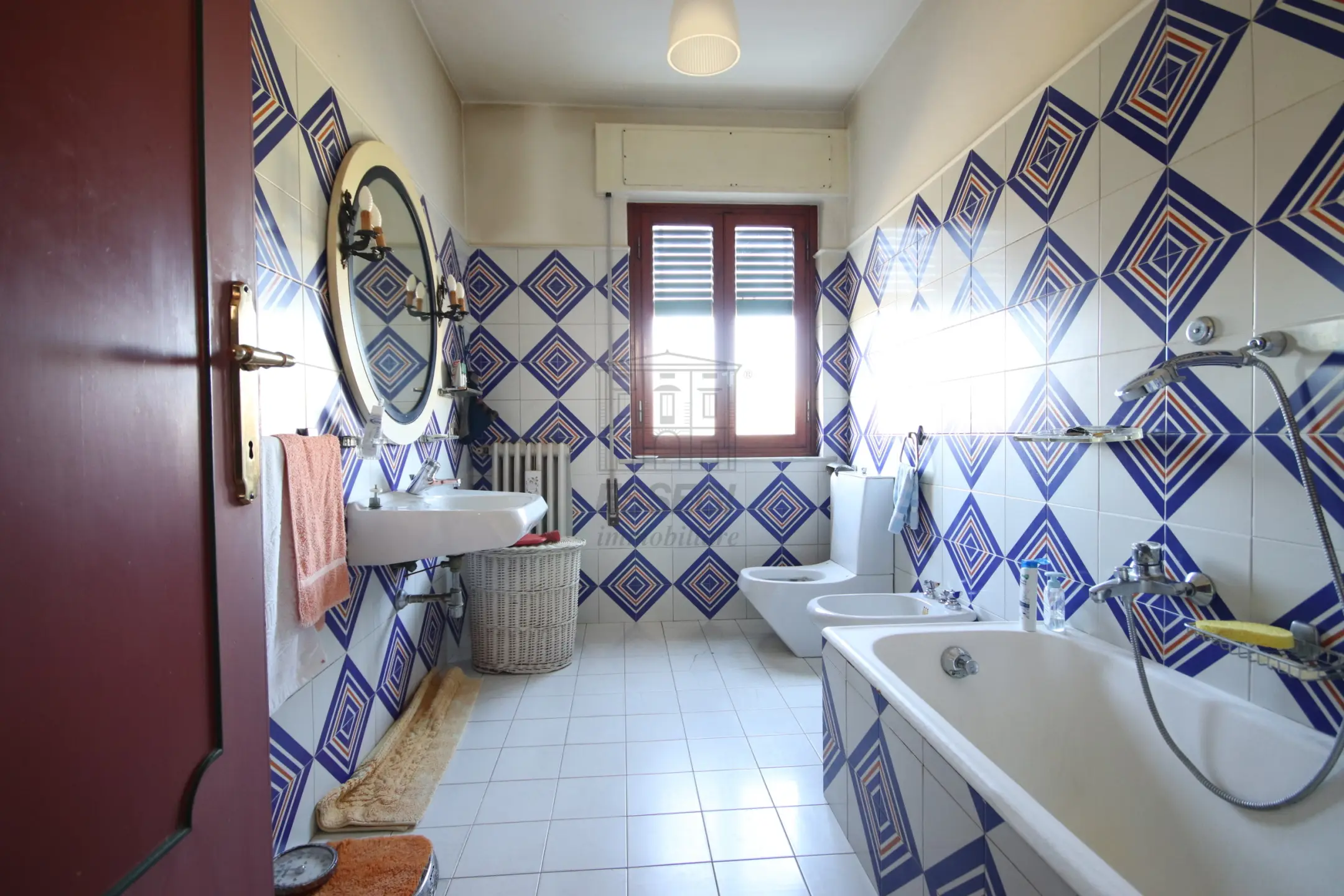 Immagine per Villa bifamiliare in vendita a Lucca via Pisana 2140