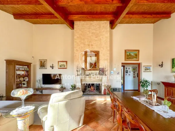 Casale via Vocabolo Pennicchia, Montecastrilli
