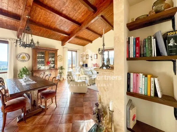 Casale via Vocabolo Pennicchia, Montecastrilli