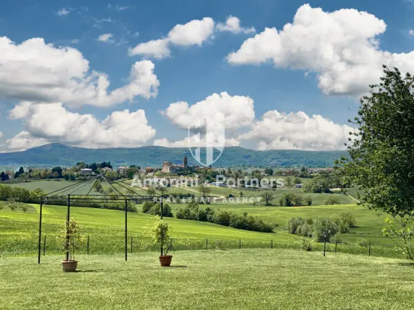 Casale via Vocabolo Pennicchia, Montecastrilli