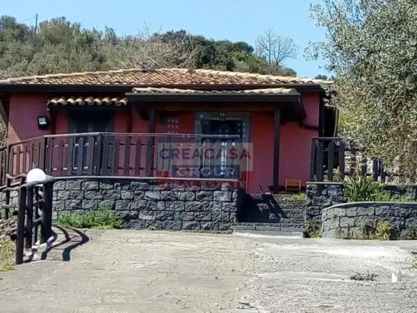 Baita/Chalet/Trullo strada Regionale Mareneve, Linguaglossa