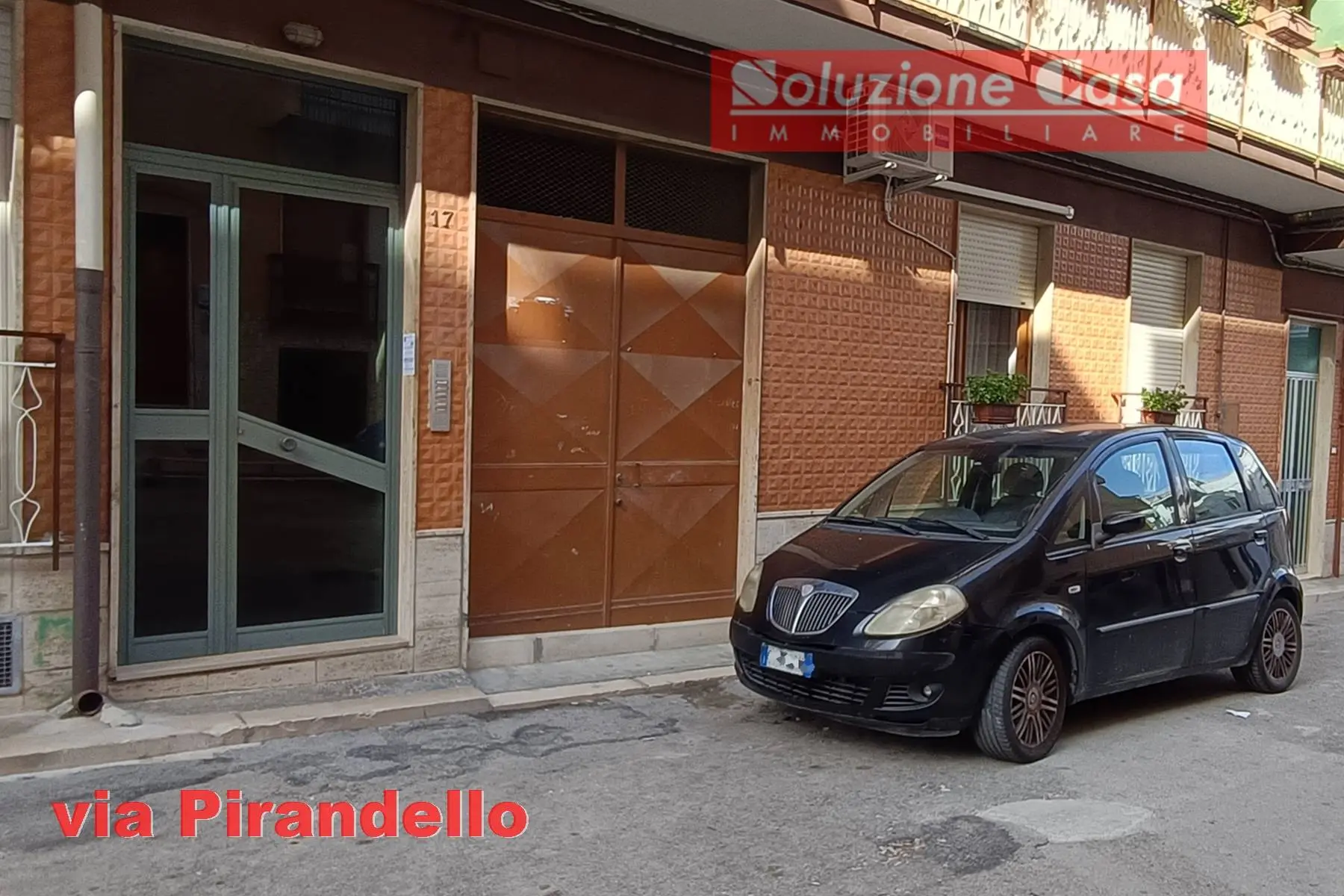 Immagine per Box / Posto auto in vendita a Canosa di Puglia via Pirandello