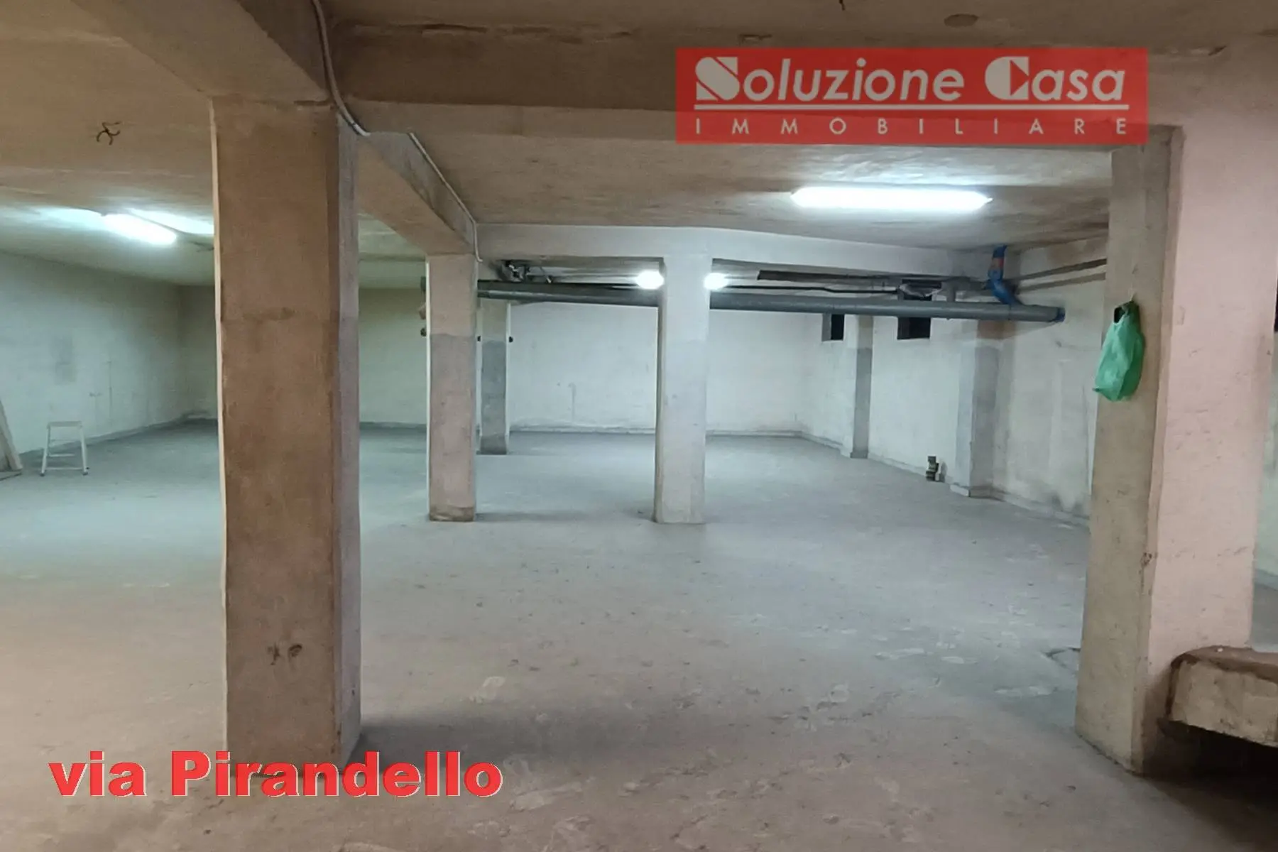 Immagine per Box / Posto auto in vendita a Canosa di Puglia via Pirandello