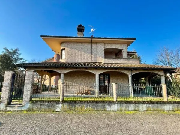 Villa via, Alessandria