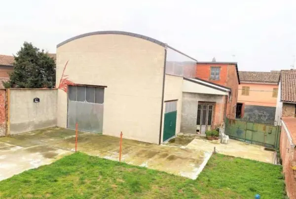 Casa Indipendente via, Alessandria