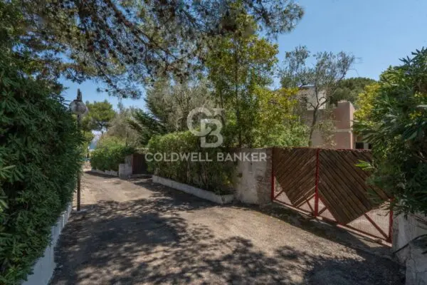 Villa Strada Vicinale Dell'Acqua Viva, Castro