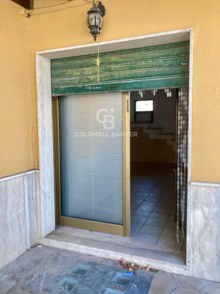 Locale Commerciale via Omero 4, Melendugno