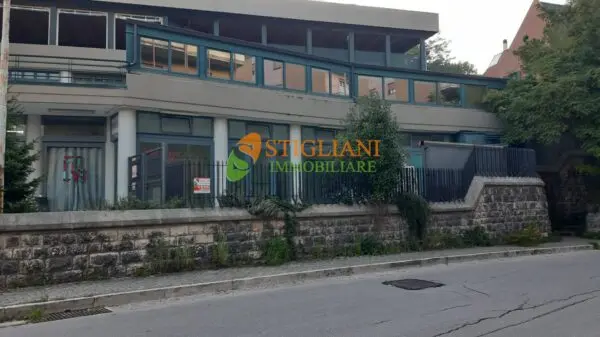 Immagine per Locale Commerciale in vendita a Campobasso Zona Viale P. di Piemonte 