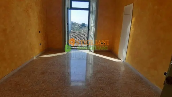 Appartamento via San Michele, Ripalimosani