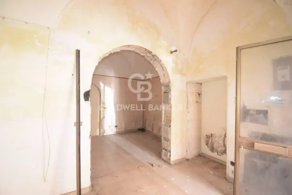 Villa via Caracciolo 34, Galatina