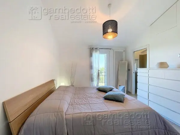 Appartamento via, Urbino