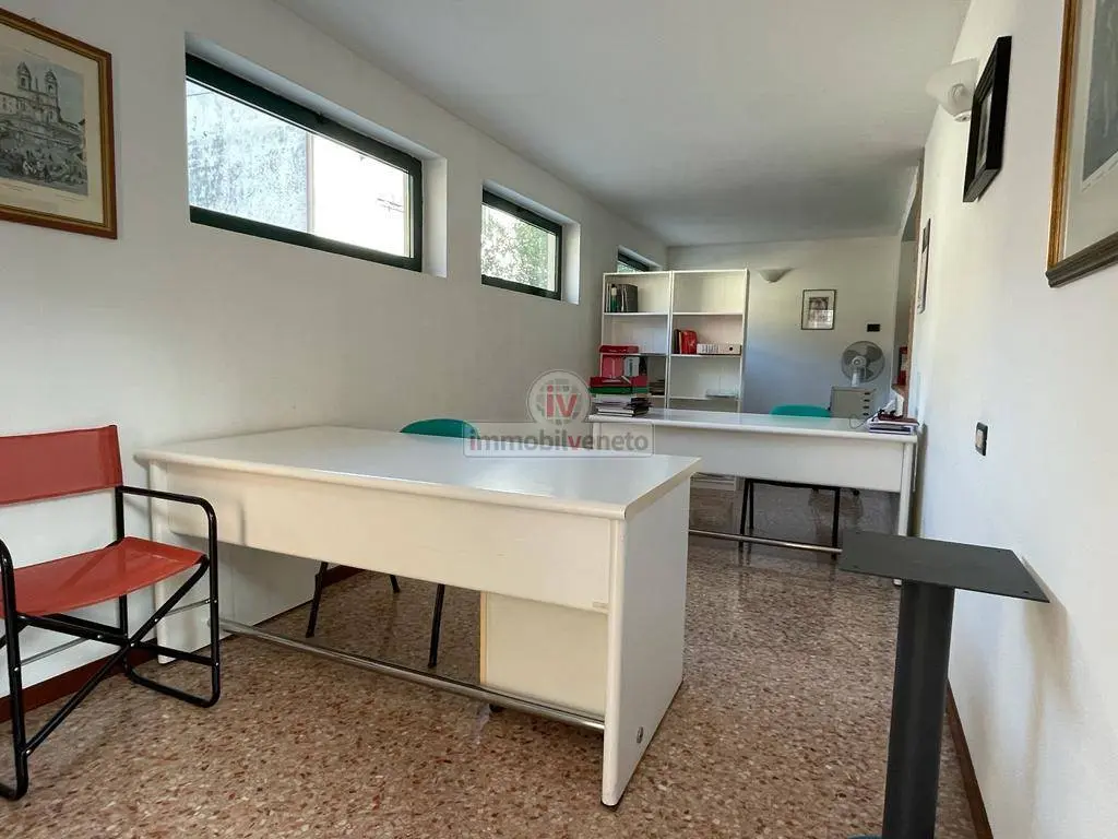 Immagine per Attività Commerciale in affitto a Montebello Vicentino VIA ROMA 52
