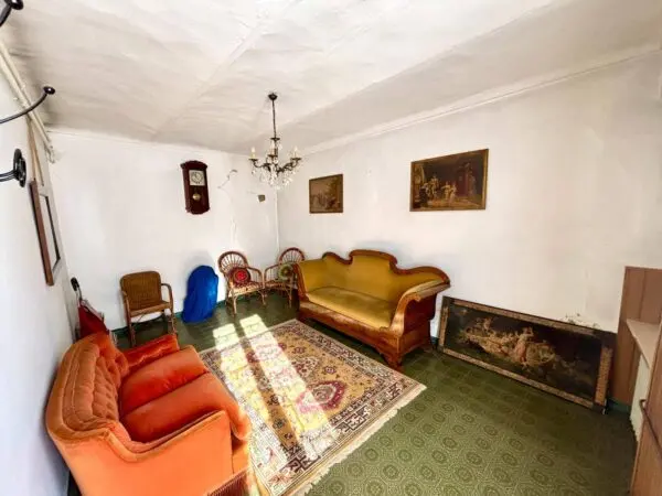 Casa Indipendente via, Alessandria