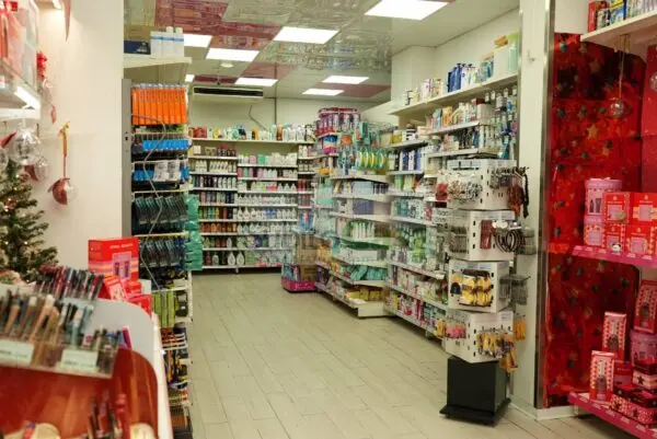 Attività Commerciale via Dei Latini, Roseto Degli Abruzzi