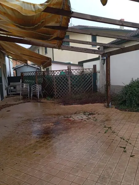 Cantina strada Cisa, Sustinente