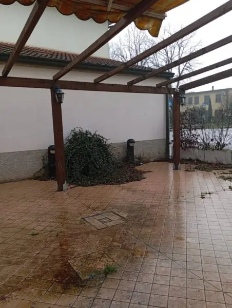 Cantina strada Cisa, Sustinente