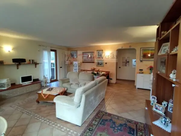 Villa via, Aulla