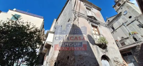 Appartamento via Umberto I, Graniti