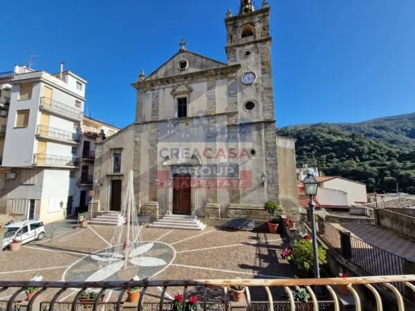 Appartamento via Umberto I, Graniti