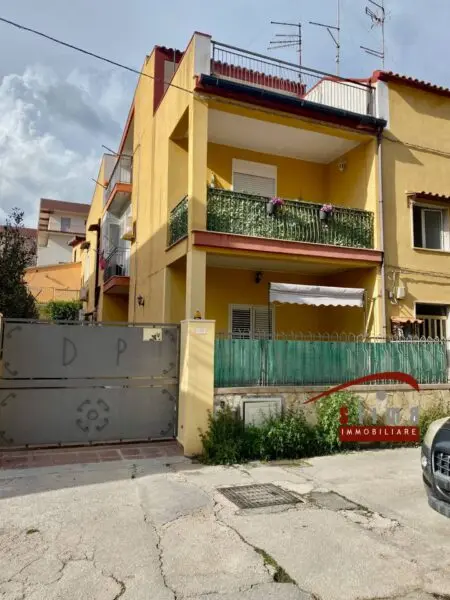 Appartamento via Battista Vaccarini, Siracusa