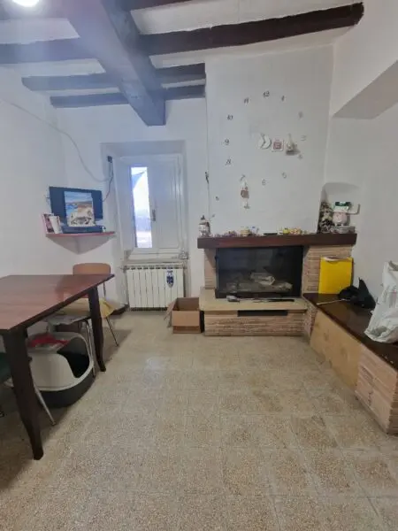 Terratetto via Del Giuoco 2, Guardea