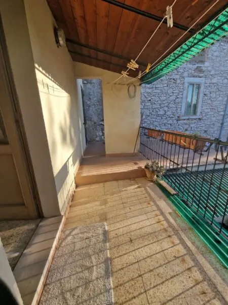Terratetto via Del Giuoco 2, Guardea