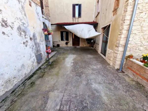 Terratetto via Del Giuoco 2, Guardea