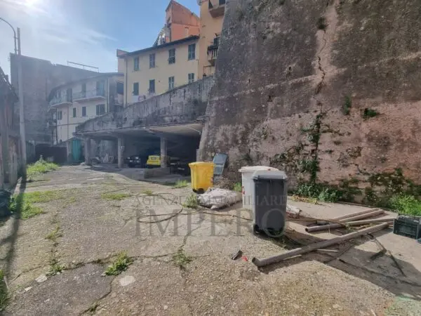 Magazzino via Giovanni Trossarelli 14, Ventimiglia
