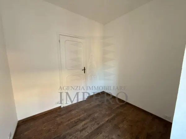 Appartamento via Passaggio Trento Trieste 1a, Ventimiglia
